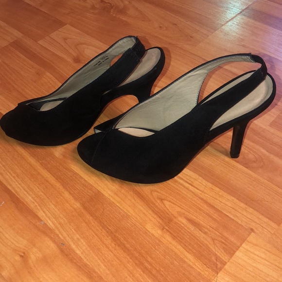 Chinese Laundry suede peep toe heels - Picture 10 of 14